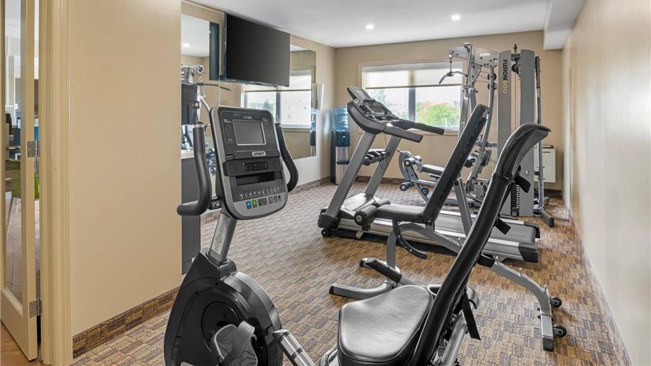 Quality Inn & Suites Bathurst Health