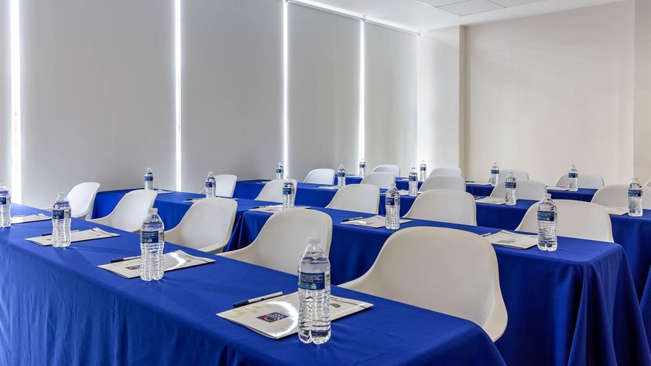Sleep Inn Tijuana Meeting