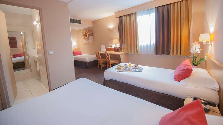 Promotel Hotel Room