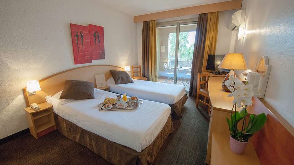 Promotel Hotel Room