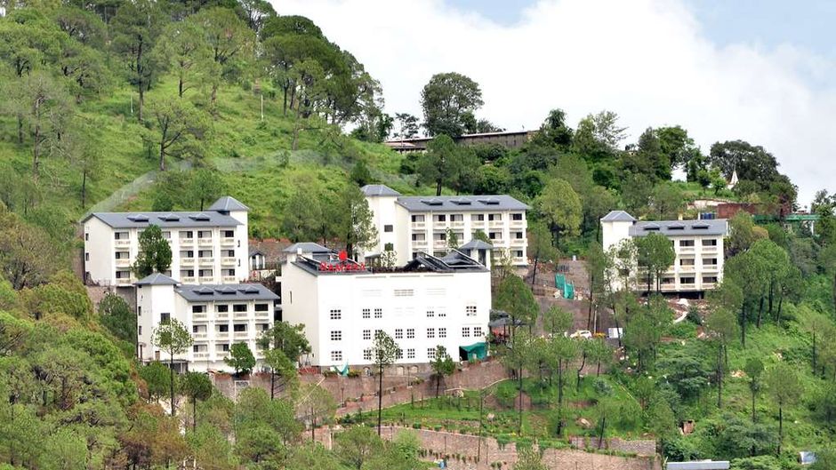 Ramada by Wyndham Kasauli Exterior