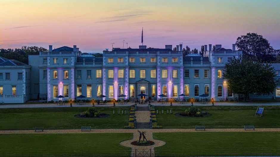 De Vere Wokefield Estate Exterior