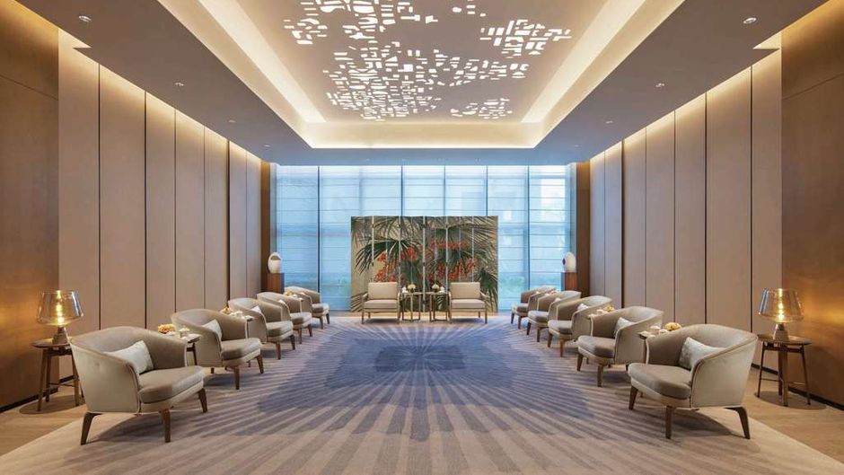 DoubleTree Resort – Xinglong Lakeside Restaurant