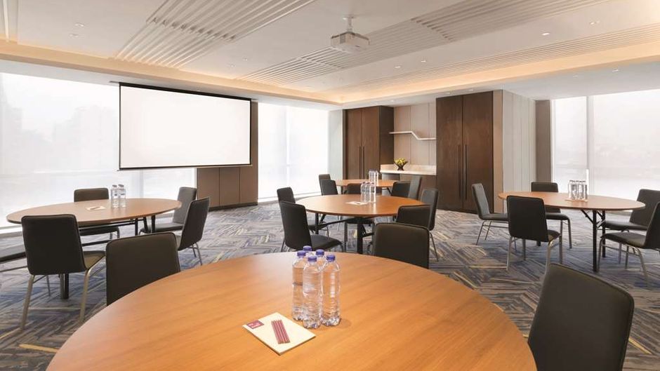 Hyatt Place Zhuhai Jinshi Meeting
