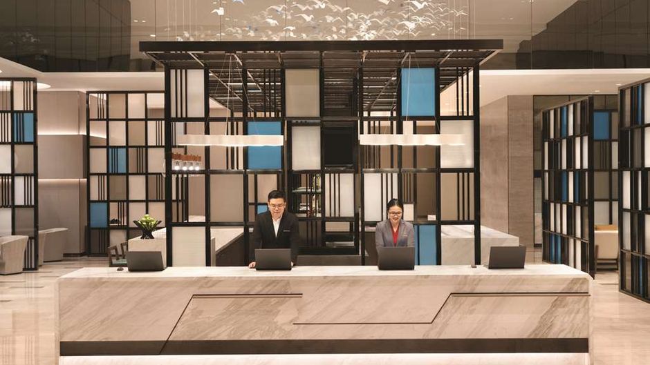 Hyatt Place Zhuhai Jinshi Lobby