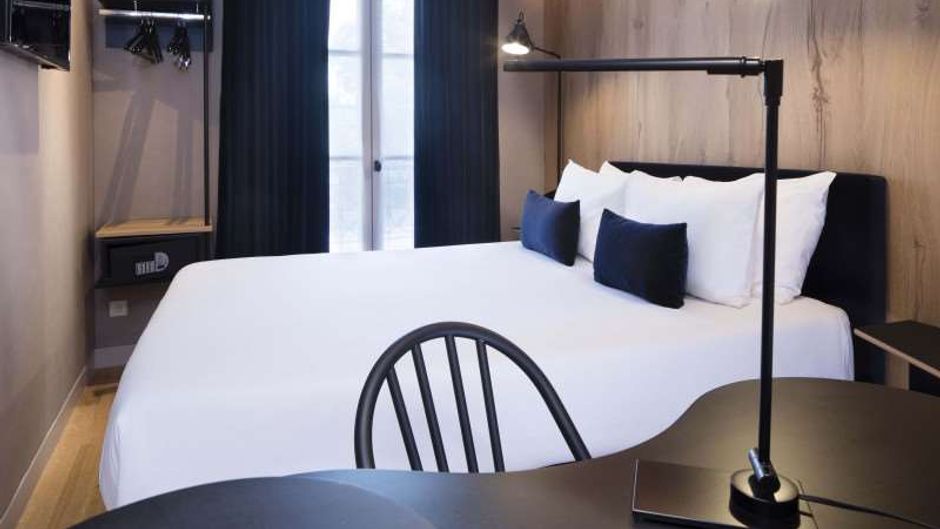 Hotel Du Jardin Des Plantes Room