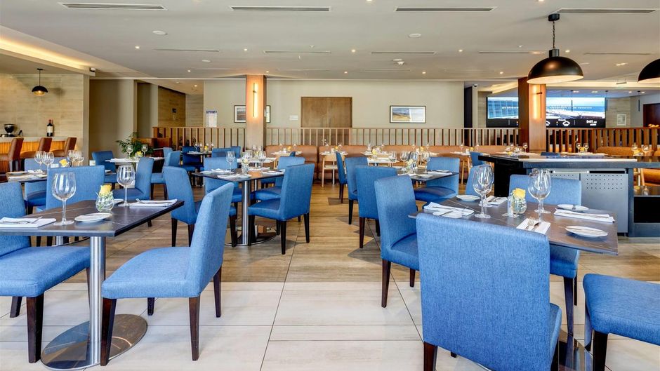 Wyndham Santiago Aeropuerto Restaurant