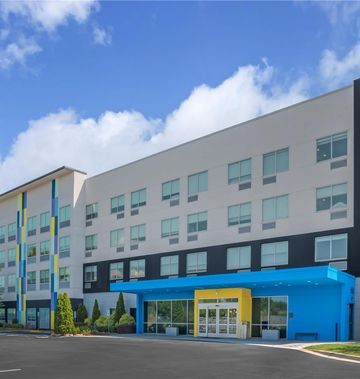Tru by Hilton Auburn