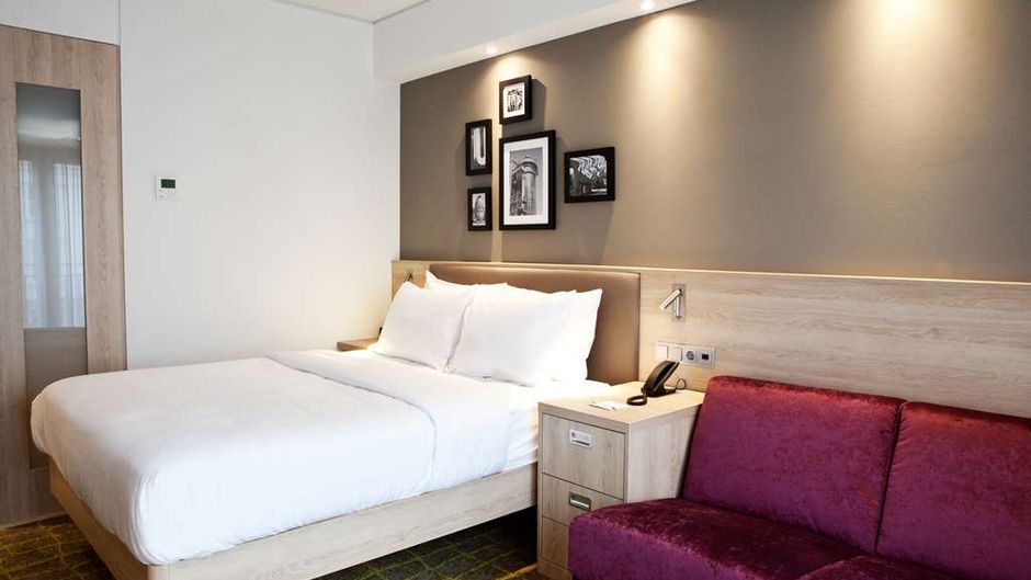 Hampton by Hilton Dortmund Phoenix See Room