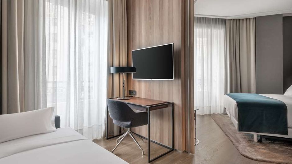NH Collection Madrid Gran Via Suite