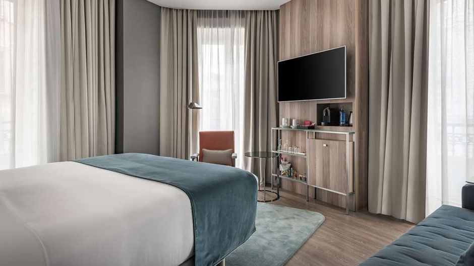 NH Collection Madrid Gran Via Room