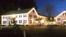 Publick House Historic Inn