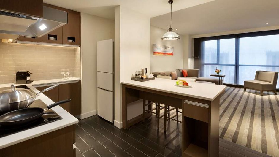 Hyatt Place Shanghai New Hongqiao Suite