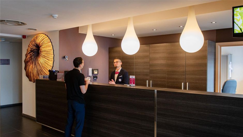 Hotel & Aparthotel Horizon Ath-Lessines Lobby