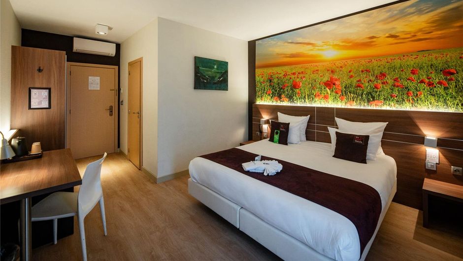 Hotel & Aparthotel Horizon Ath-Lessines Room