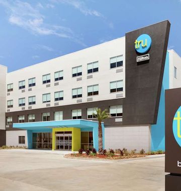 Tru by Hilton Lake Charles