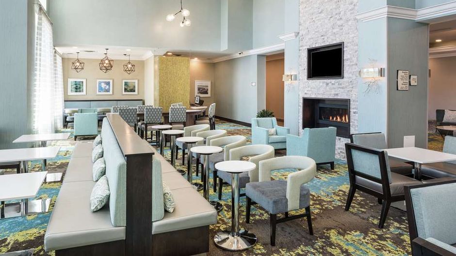 Homewood Suites by Hilton Ottawa Airport Lobby
