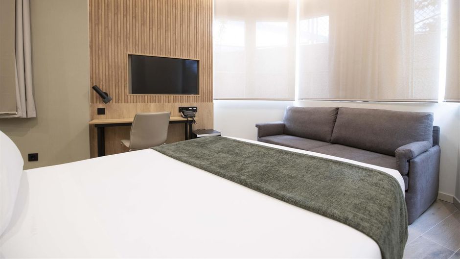 Hotel Jardin de Tres Cantos Room