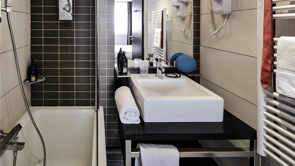 Hipark by Adagio Grenoble Room