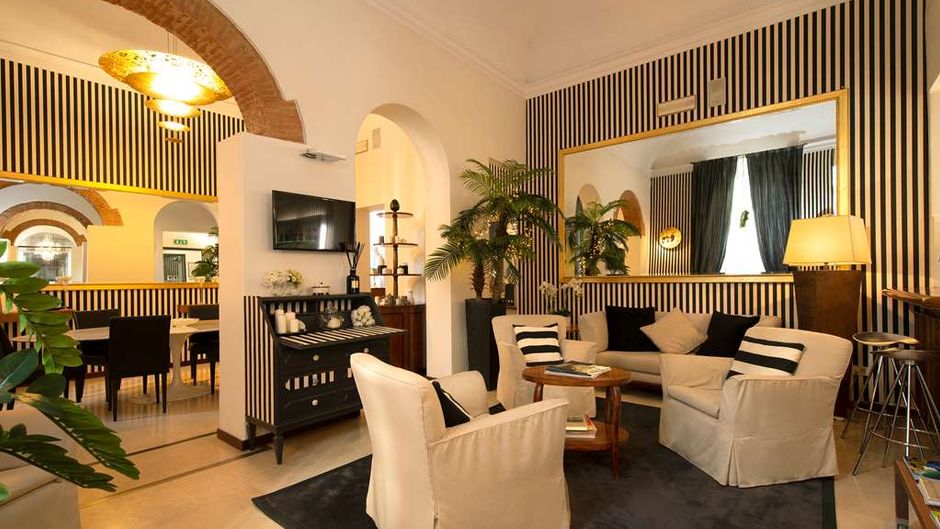 De La Pace, Sure Hotel Collection by BW Lobby