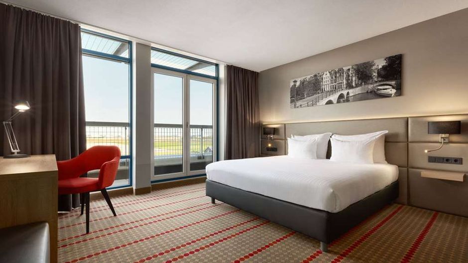 Ramada Amsterdam Airport Schiphol Room