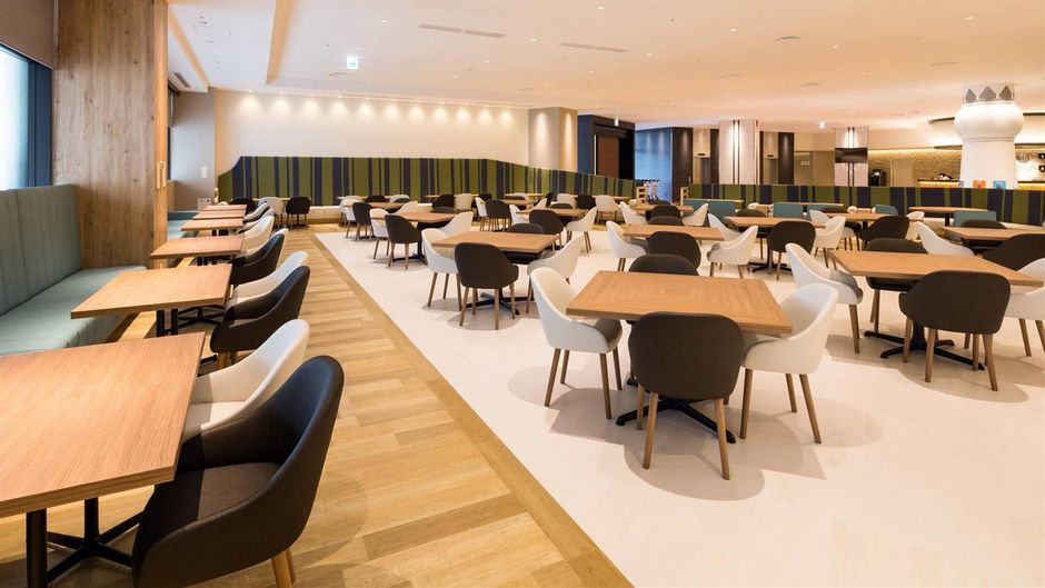 Comfort Suites Tokyo Bay Restaurant