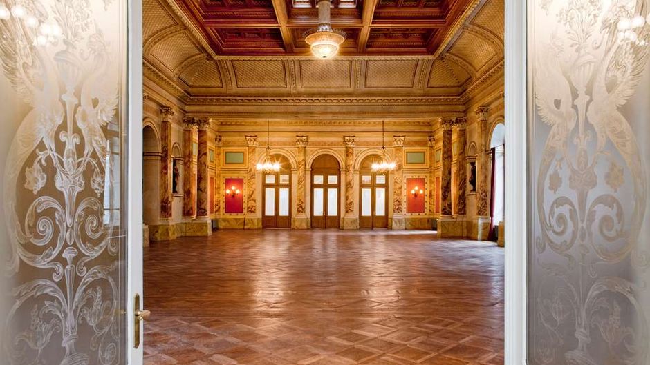 Hotel Schweizerhof Luzern Ballroom
