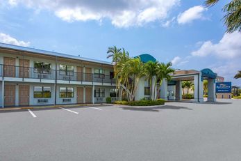 Baymont Inn & Suites Punta Gorda