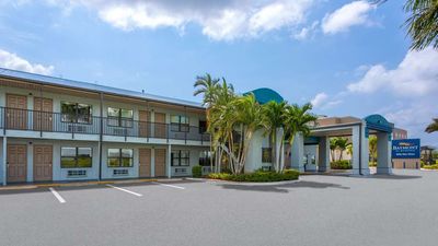 Baymont Inn & Suites Punta Gorda