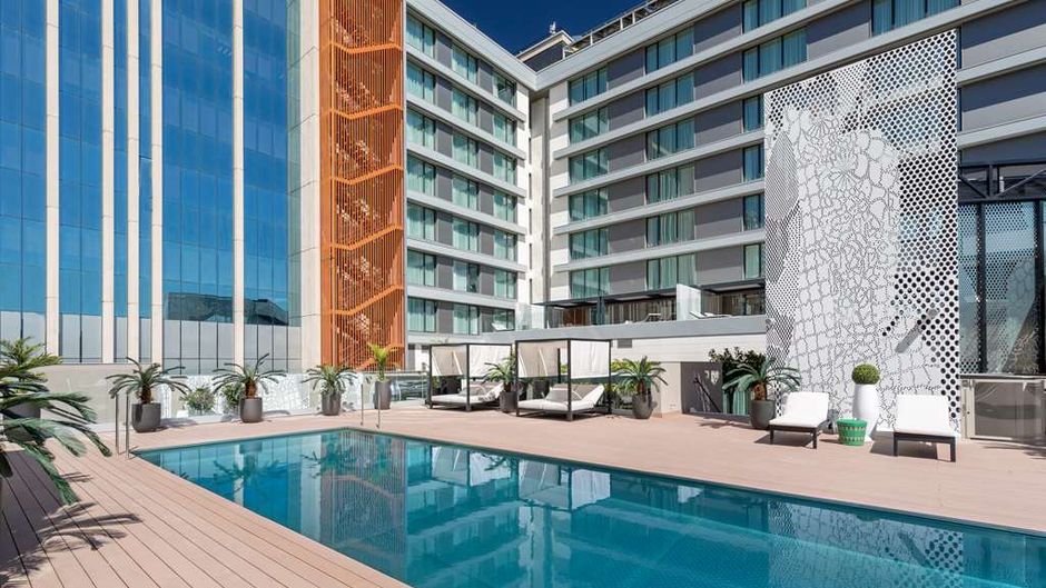 Barcelo Imagine Pool