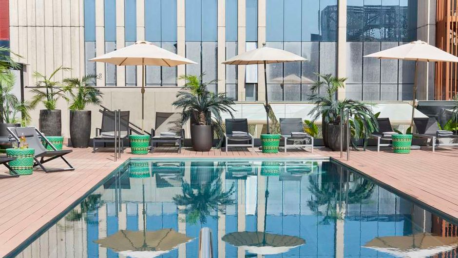 Barcelo Imagine Pool