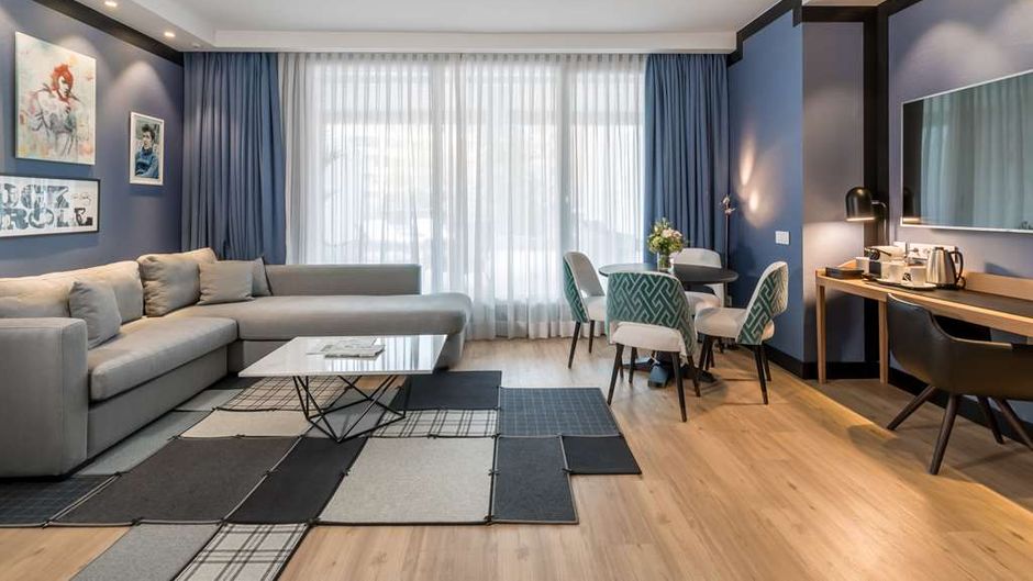Barcelo Imagine Suite