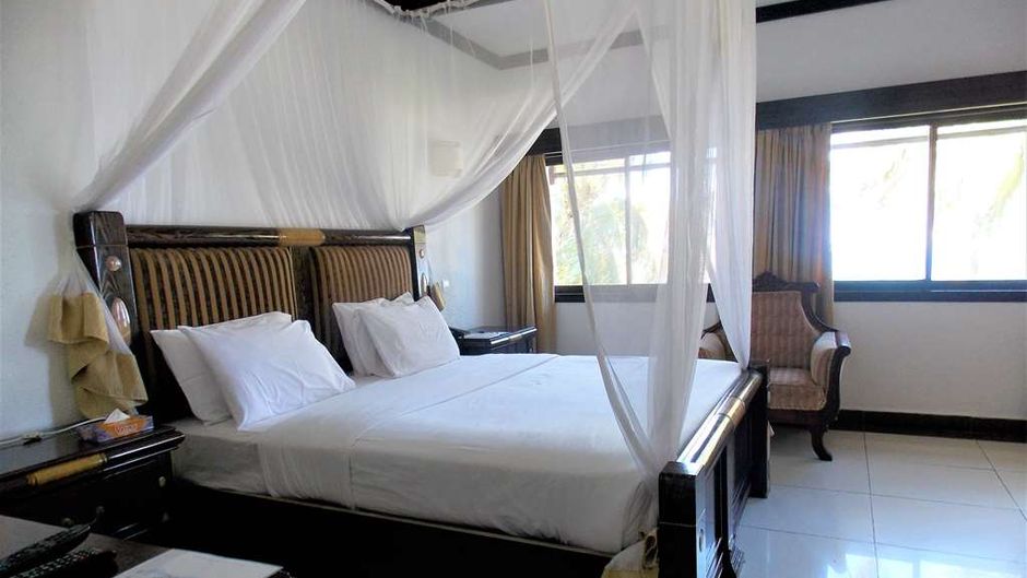 Muthu Nyali Beach Hotel and Spa Suite