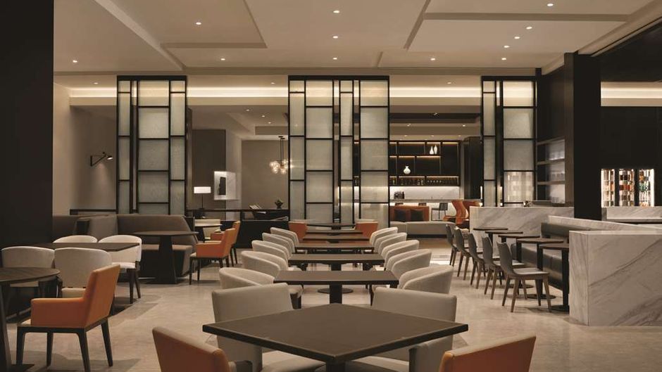 Hyatt Place Shanghai Tianshan Lobby