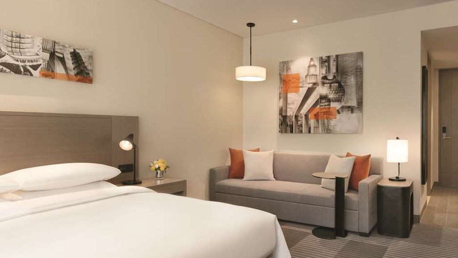 Hyatt Place Shanghai Tianshan Room