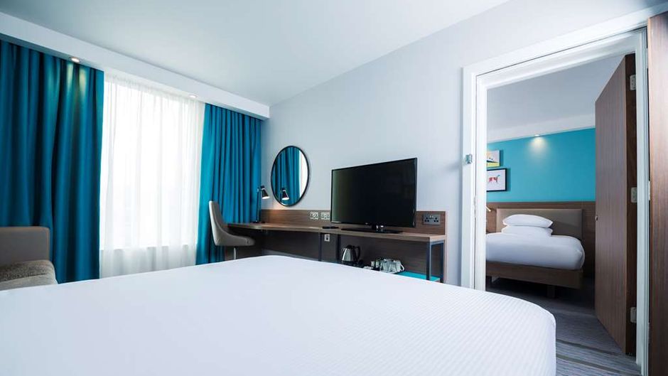 Hampton by Hilton Belfast City Centre Room