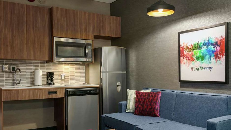 Homewood Suites Monterrey Apodaca Room