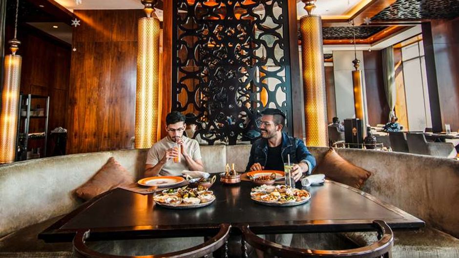 Shangri-La Hotel Bengaluru Restaurant
