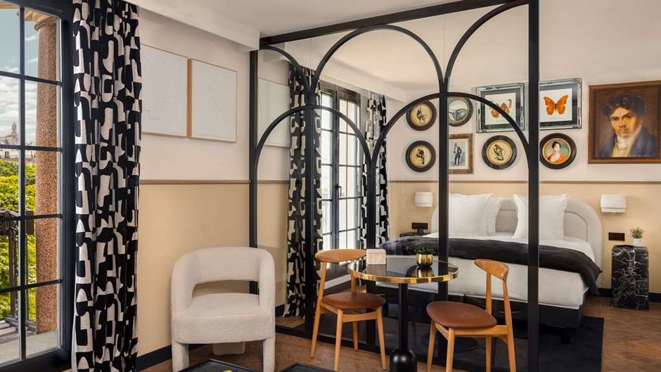 Solly Hotel Suite
