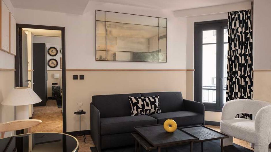 Solly Hotel Suite