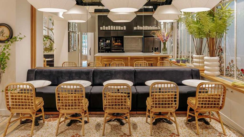 Solly Hotel Restaurant