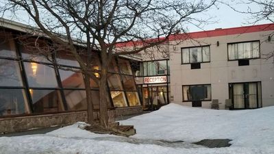 Baymont Inn & Suites Montreal Airport