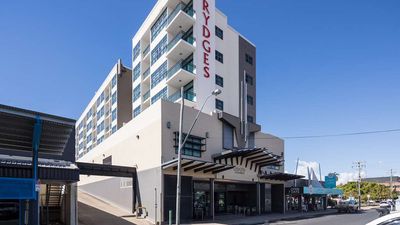 Rydges Mackay Suites