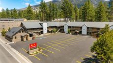 Econo Lodge Inn and Suites