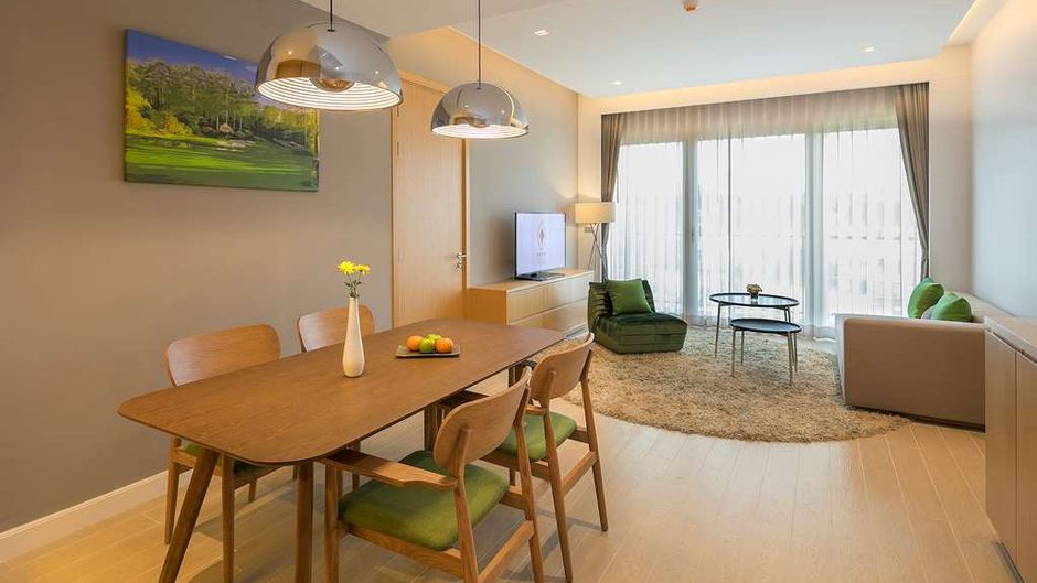 Eastin Thana City Golf Resort Bangkok Suite