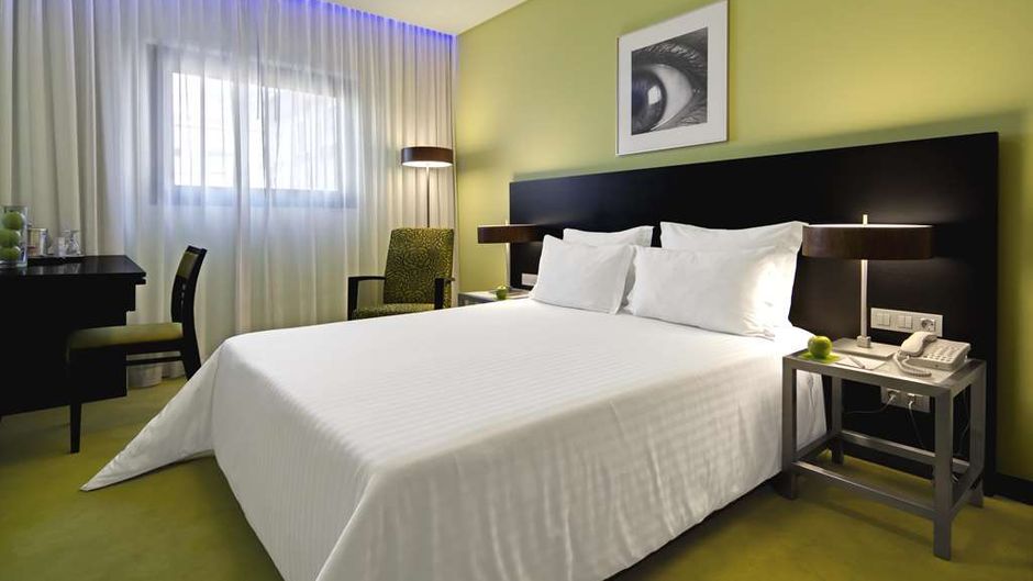 Sana Capitol Hotel Room