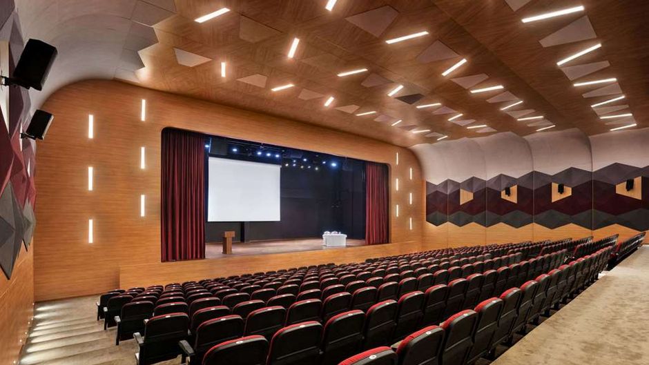 Ramada Plaza by Wyndham Rize Meeting