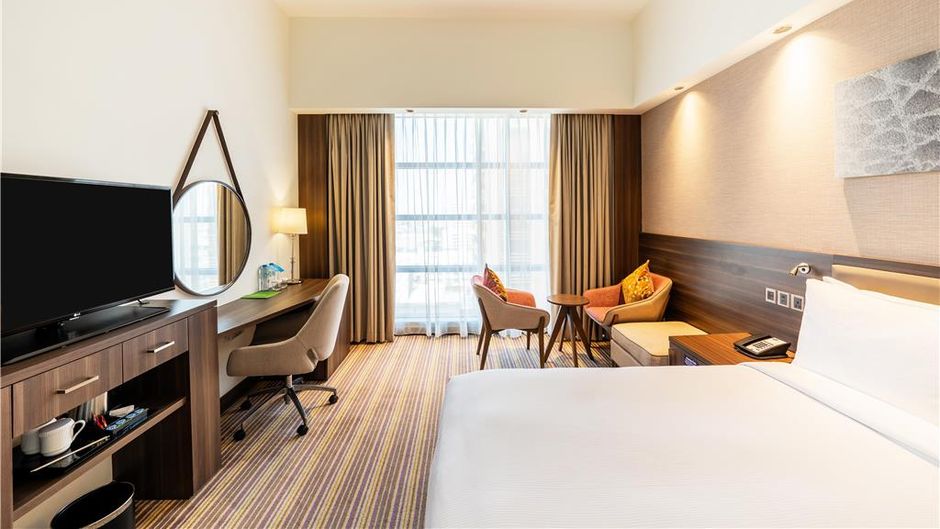 Hampton by Hilton Dubai Airport Room