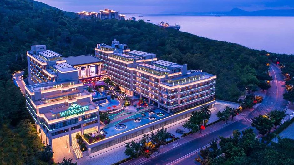 Wingate by Wyndham Sanya Luhui Exterior