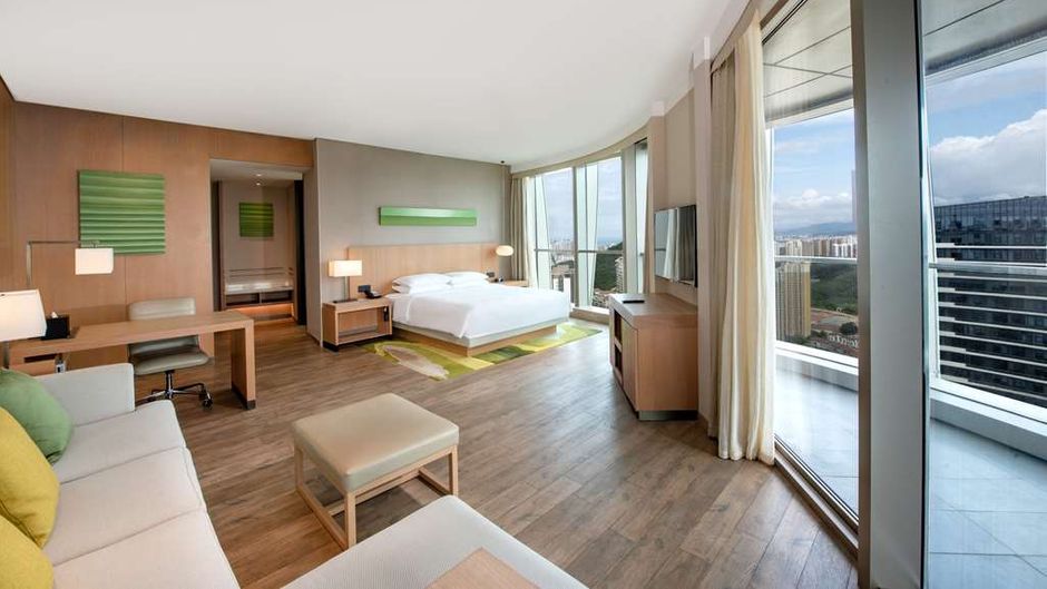 Hyatt Place Sanya City Center Suite